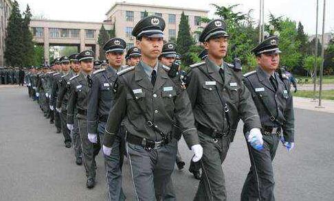 襄陽戎安保安公司消防崗位的保安人員應該遵守哪些工作職責？